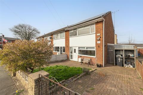 3 bedroom end of terrace house for sale, Alexandra Crescent, Elland