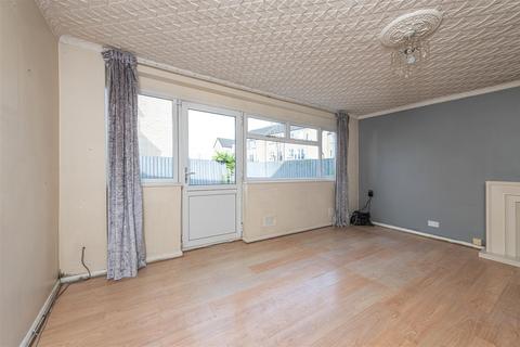 3 bedroom end of terrace house for sale, Alexandra Crescent, Elland