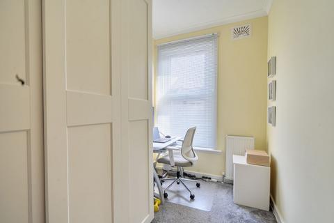2 bedroom maisonette for sale, Blandford Road, Beckenham BR3