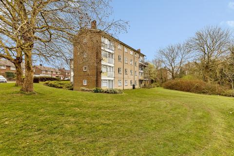2 bedroom flat for sale, Highams Hill, Crawley, West Sussex, RH11