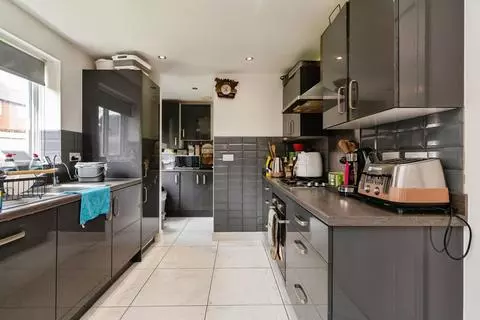 4 bedroom detached house for sale - Bild 4