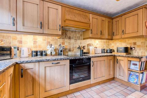 5 bedroom detached house for sale, Main Road, Swardeston