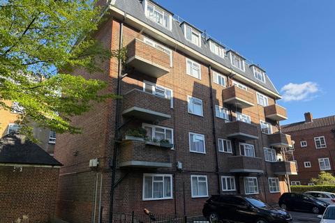 1 bedroom flat for sale, Globe Road, London, E2