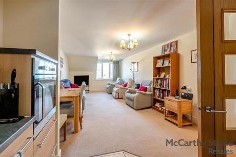 2 bedroom apartment for sale, Poppy Court, Jockey Road, Sutton Coldfield