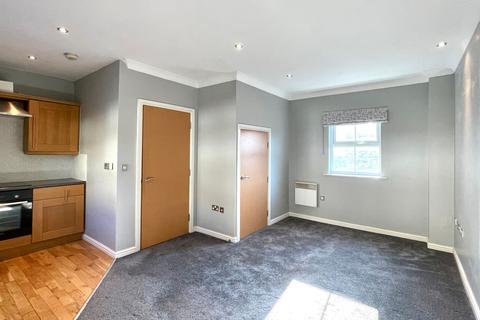 2 bedroom flat for sale, Rylands Park, Ripponden, HX6