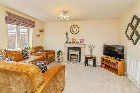 4 bedroom detached house for sale, Sumatra Crescent, Bletchley, Milton Keynes