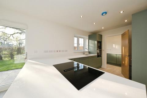 4 bedroom detached house for sale, Derby Road, Draycott, Derby