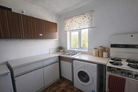 2 bedroom flat to rent, Winchester Road, SOUTHAMPTON