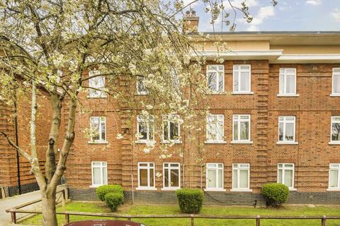 Brooks Road, London W4