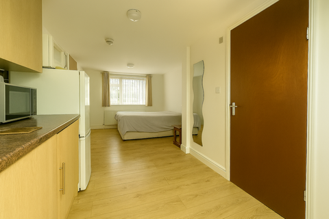 undefined, Cheriton Avenue, Ilford, IG5