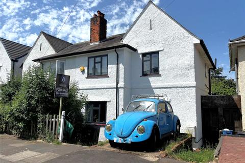 Hall Road, Romford RM6