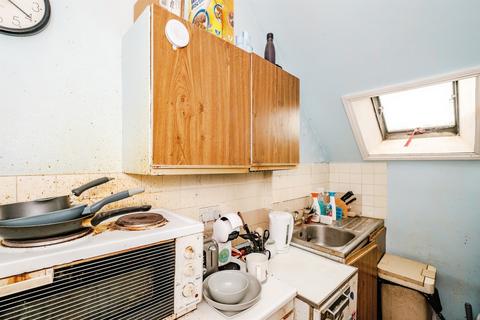 Studio for sale, Cromwell Road, Hove