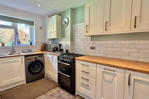 3 bedroom semi-detached house for sale, Alder Drive, Alderholt, SP6 3EP