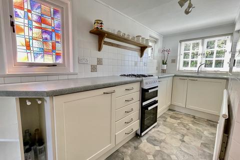 4 bedroom cottage for sale, Cottage , Verwood, BH31 7AA