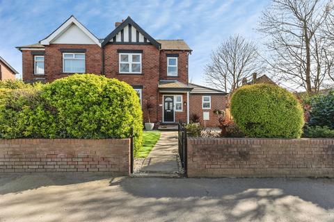 3 bedroom semi-detached house for sale, Barnsley Road, Brierley, Barnsley