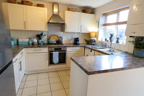 3 bedroom semi-detached house for sale, Clos Ogney, Llantwit Major, CF61