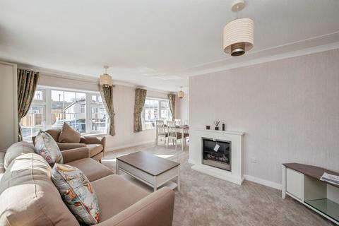 2 bedroom park home for sale, Mill Road, Great Yarmouth