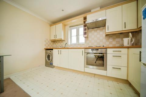 2 bedroom flat for sale, Prentice Way, Ipswich, Suffolk, IP3