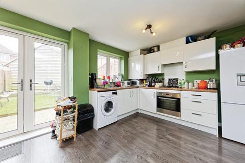 3 bedroom semi-detached house for sale, Harrison Road, Aylesham, Canterbury