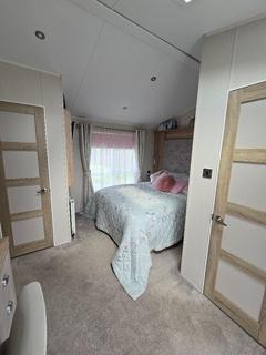 2 bedroom lodge for sale, Pirin Meadows, White Cross