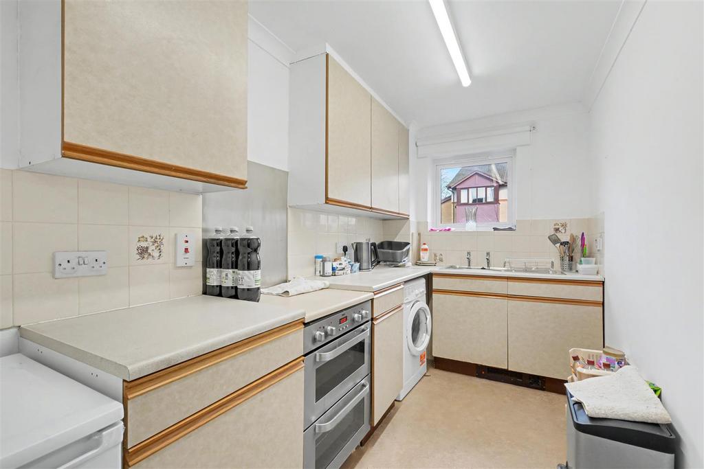 Apartment in Nottingham - View 3