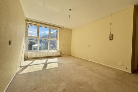 1 bedroom maisonette to rent, Roseway, MACCLESFIELD, SK11