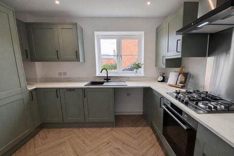 4 bedroom townhouse for sale, Blackhams Way, Newton By Tattenhall CH3