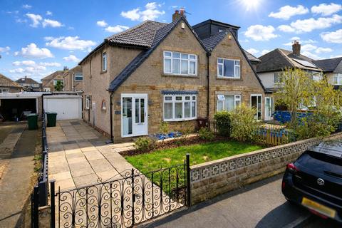 3 bedroom semi-detached house for sale, Oakdale Drive, West Yorkshire BD18
