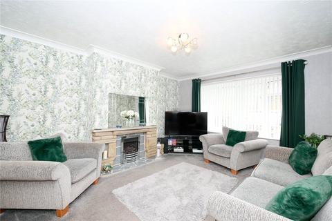 3 bedroom semi-detached house for sale, Oakdale Drive, West Yorkshire BD18