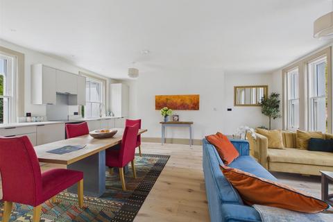 2 bedroom apartment for sale, Great Malvern, Malvern