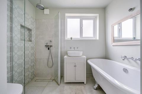 4 bedroom terraced house for sale, Borough Road, Kingston upon Thames, KT2