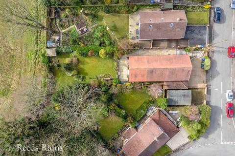 4 bedroom bungalow for sale, Pine View, Wigan WN3