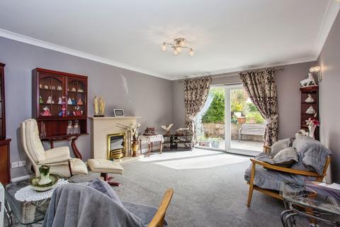 4 bedroom bungalow for sale, Pine View, Wigan WN3