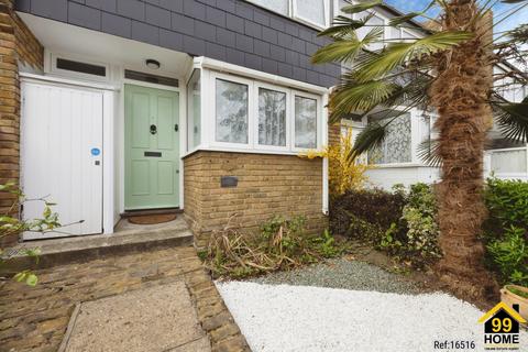 4 bedroom terraced house for sale, Woodvale Walk, London, Lambeth, SE27