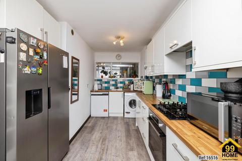 4 bedroom terraced house for sale, Woodvale Walk, London, Lambeth, SE27