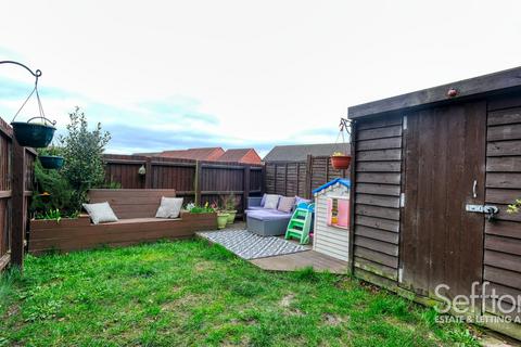 3 bedroom end of terrace house for sale, Egyptian Goose Road, Sprowston, Norwich, Norfolk