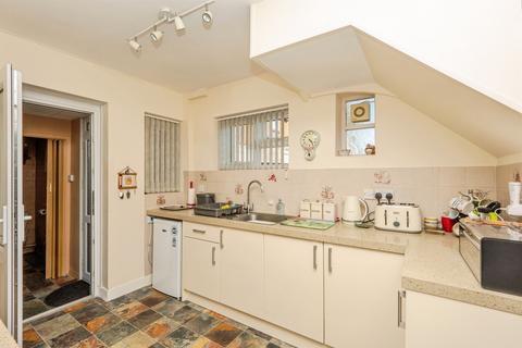 3 bedroom semi-detached house for sale, Roberts Place, Dorchester