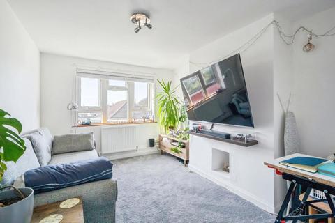 1 bedroom flat for sale, Boundstone Close, Lancing, BN15