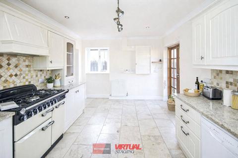3 bedroom semi-detached house for sale, Coleshill Road, NUNEATON, Warwickshire, CV10
