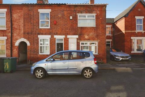 3 bedroom end of terrace house for sale, John Street, Worksop
