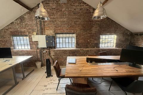 Office to rent, 127 Gloucester Rd Brighton BN1 4AF