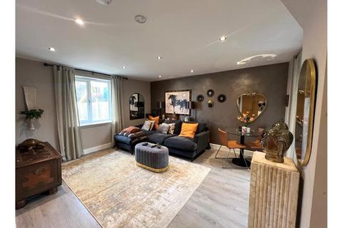 1 bedroom flat for sale, Parkers Way, Totnes, Devon, TQ9