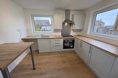 2 bedroom detached bungalow to rent, Milldale Walk, Sutton-in-Ashfield, NG17