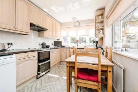 4 bedroom semi-detached house for sale, Abbotsford Gardens, Woodford Green, Essex, IG8