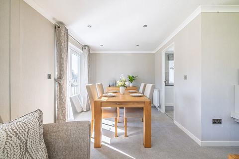 undefined, Warren Park, Portsmouth Road, Thursley GU8