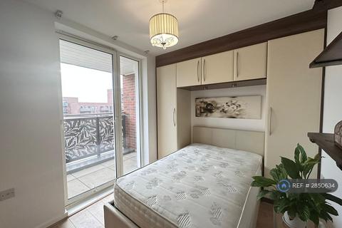 1 bedroom flat to rent, Docklands, London, E16
