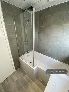 2 bedroom semi-detached house to rent, Curriehill Castle Drive, Balerno, EH14