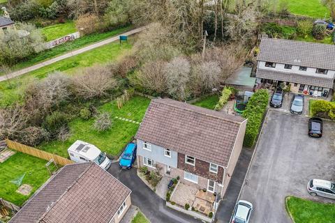 3 bedroom semi-detached house for sale, 34 Tredanek Close, Bodmin, PL31 2PJ