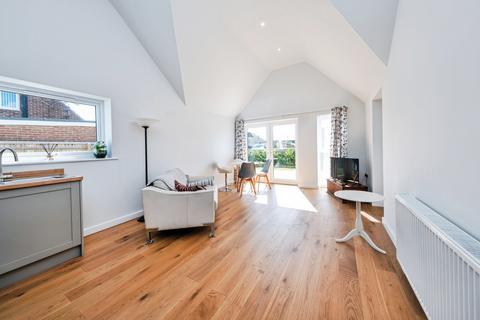 3 bedroom bungalow for sale, St. Annes Road, Banbury, Oxfordshire, OX16