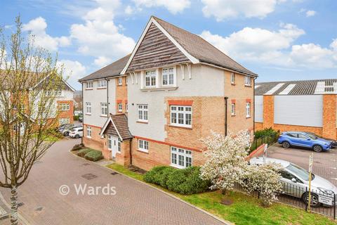 2 bedroom apartment for sale, Albion Drive, Larkfield, Kent